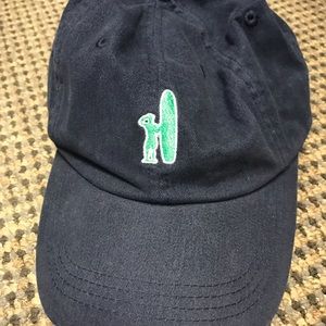 Navy johnnie-o Topper hat.